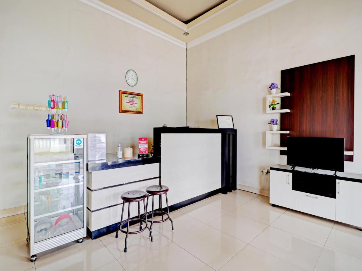Oyo 90347 Hotel Srikandi Syariah Tasikmalaya Extérieur photo