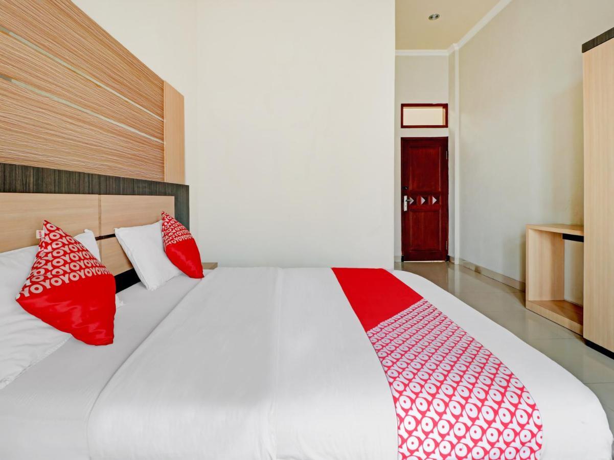 Oyo 90347 Hotel Srikandi Syariah Tasikmalaya Extérieur photo
